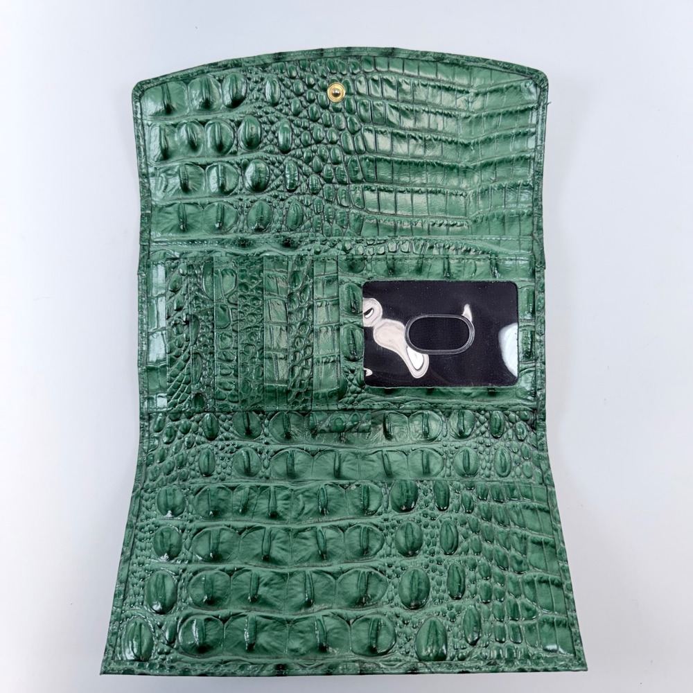 Brahmin Cordelia Wallet Jade Melbourne Green Embossed Leather Crocodile Print - Picture 4 of 6
